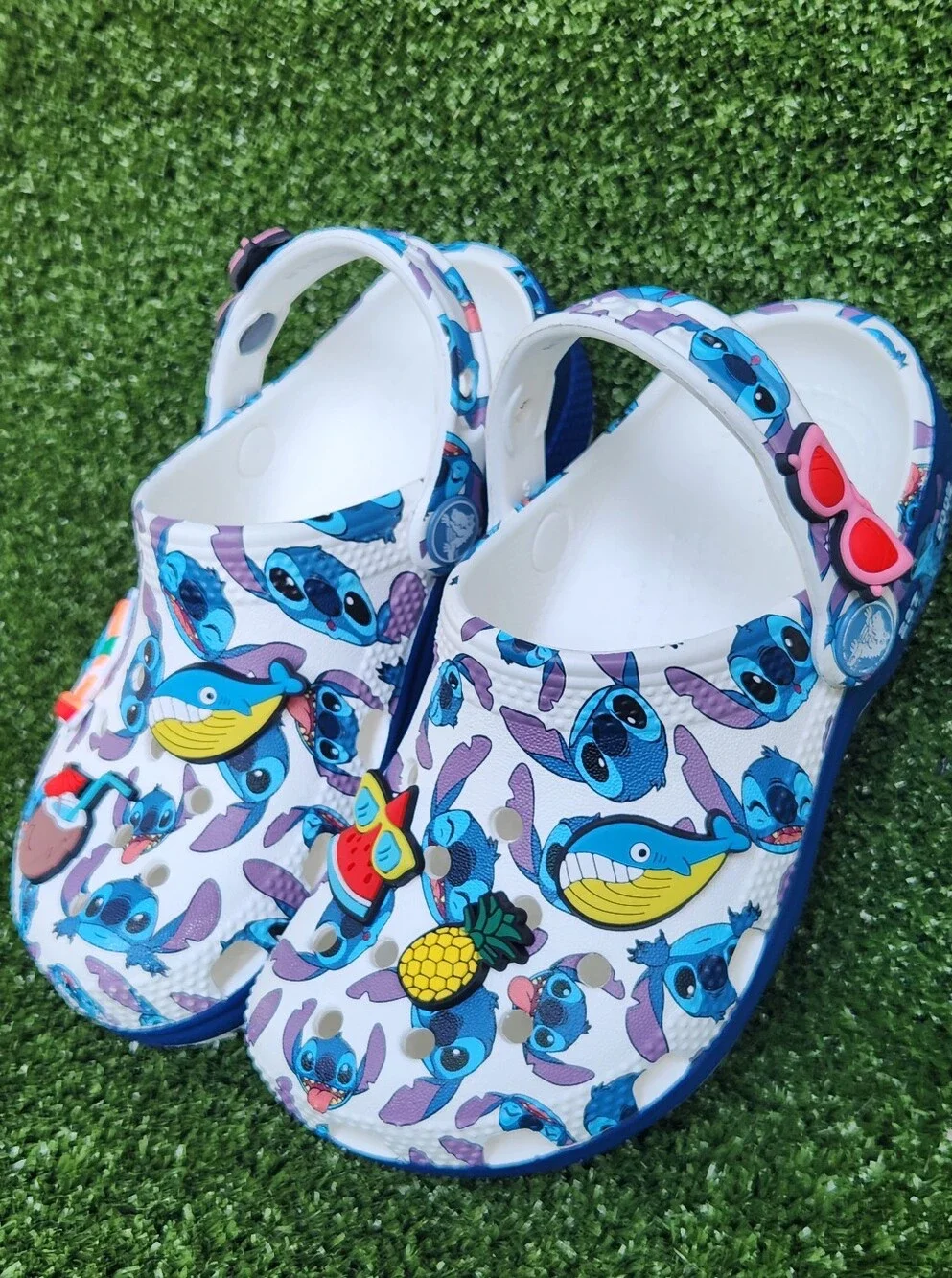 Crocs Little Girls Classic Disney Lilo and Stitch Comfy Clogs Sandals Size 11C